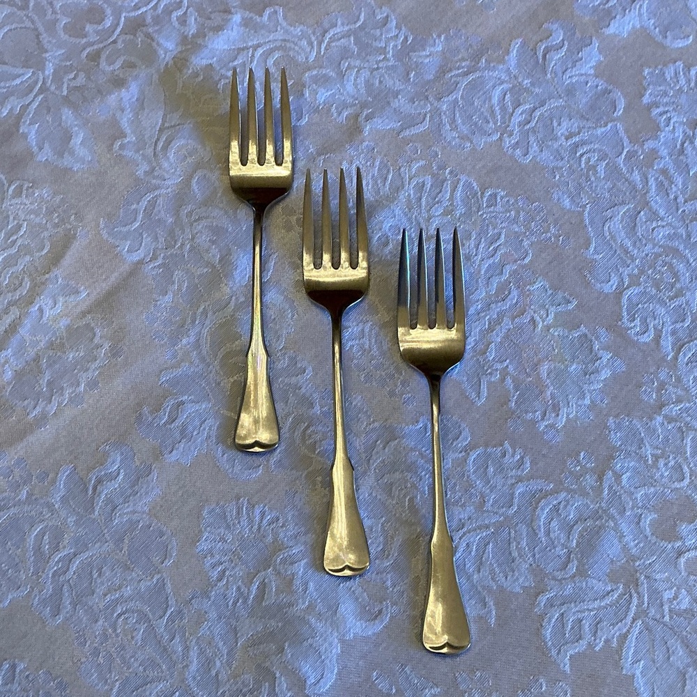 Oneida Stainless Salad Fork Set